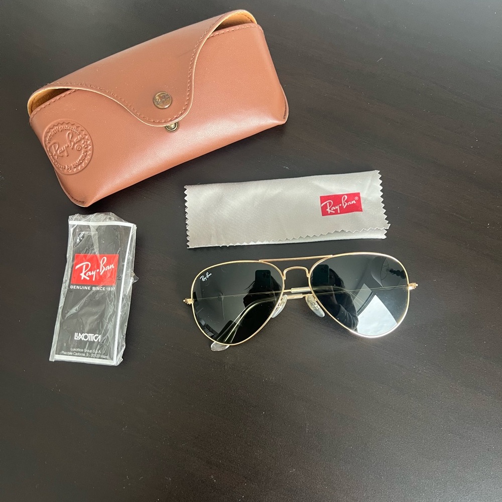 Small Original 55m Ray-Ban Aviator Sunglasses